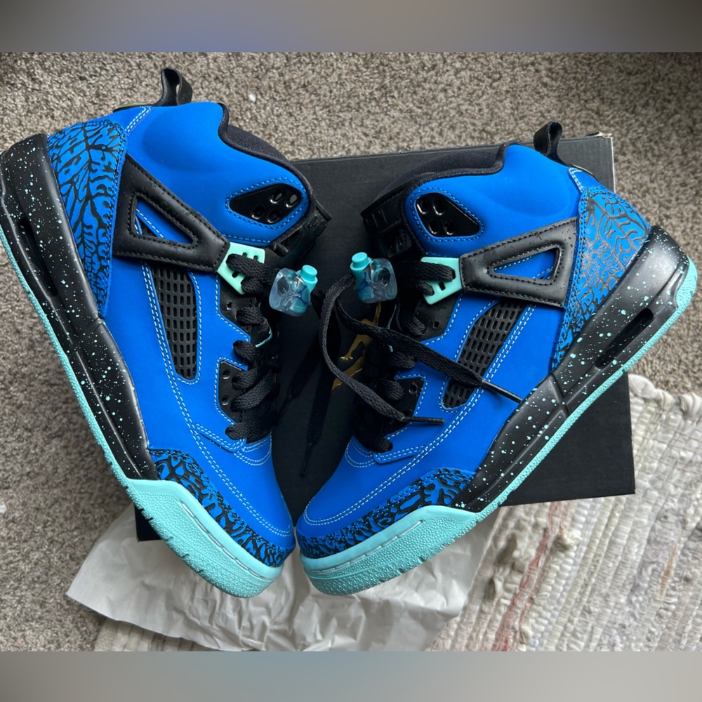Jordan Spizike BG 7Y Excellent
